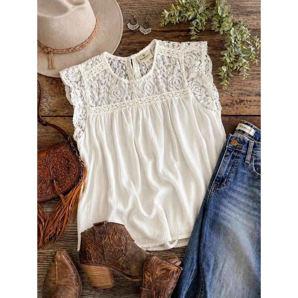 Ariat Women's White Lace Yoke Sleeveless Blouse Relaxed Boho Top Cowgirl Size M